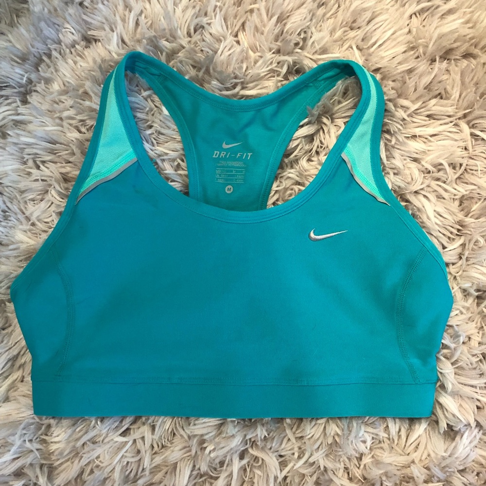 Nike sportsbra